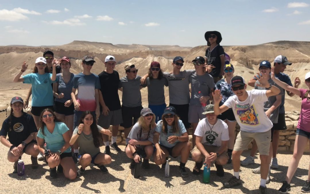 Bus 3 Wishes You a Shabbat Shalom!