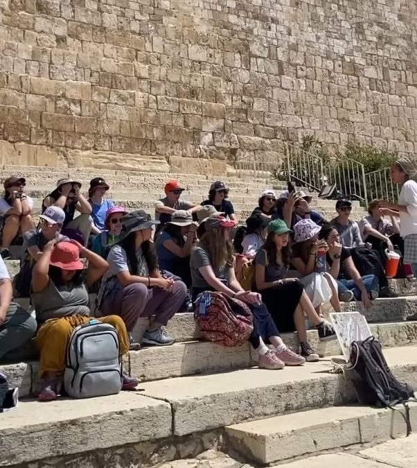 Bus 3 Learning about and exploring Jerusalem